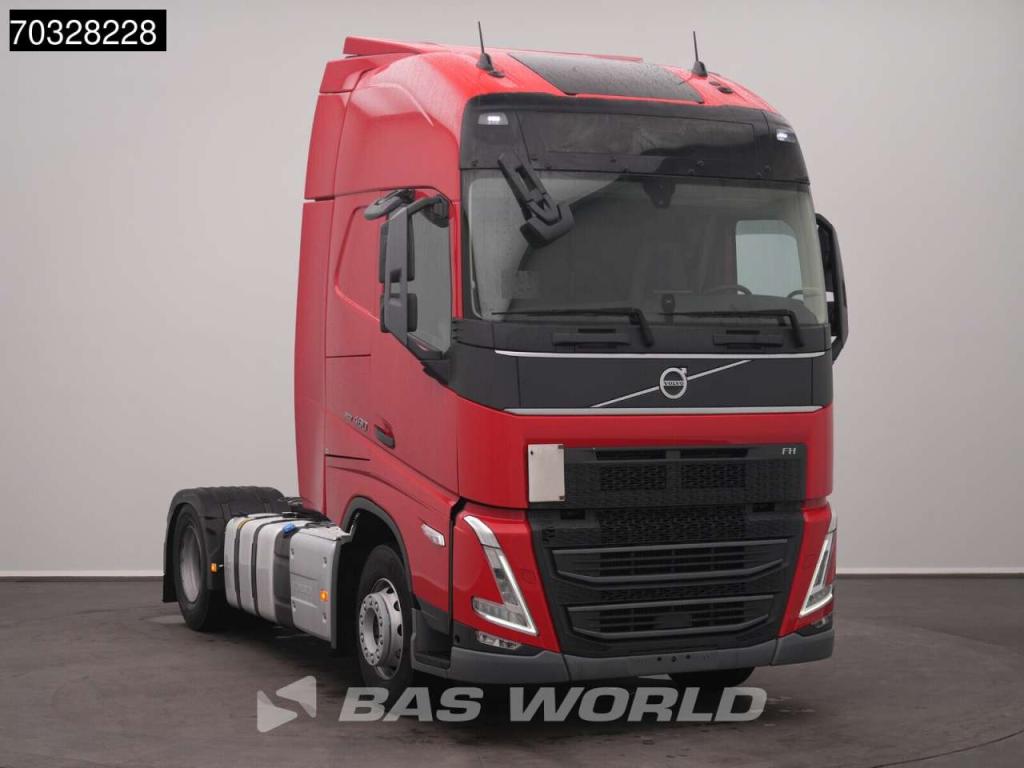 Volvo FH 460 4X2 XL 2x Tanks Navi ACC Foto 3