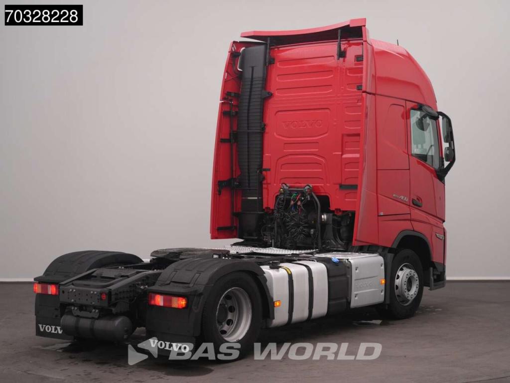 Volvo FH 460 4X2 XL 2x Tanks Navi ACC Foto 5