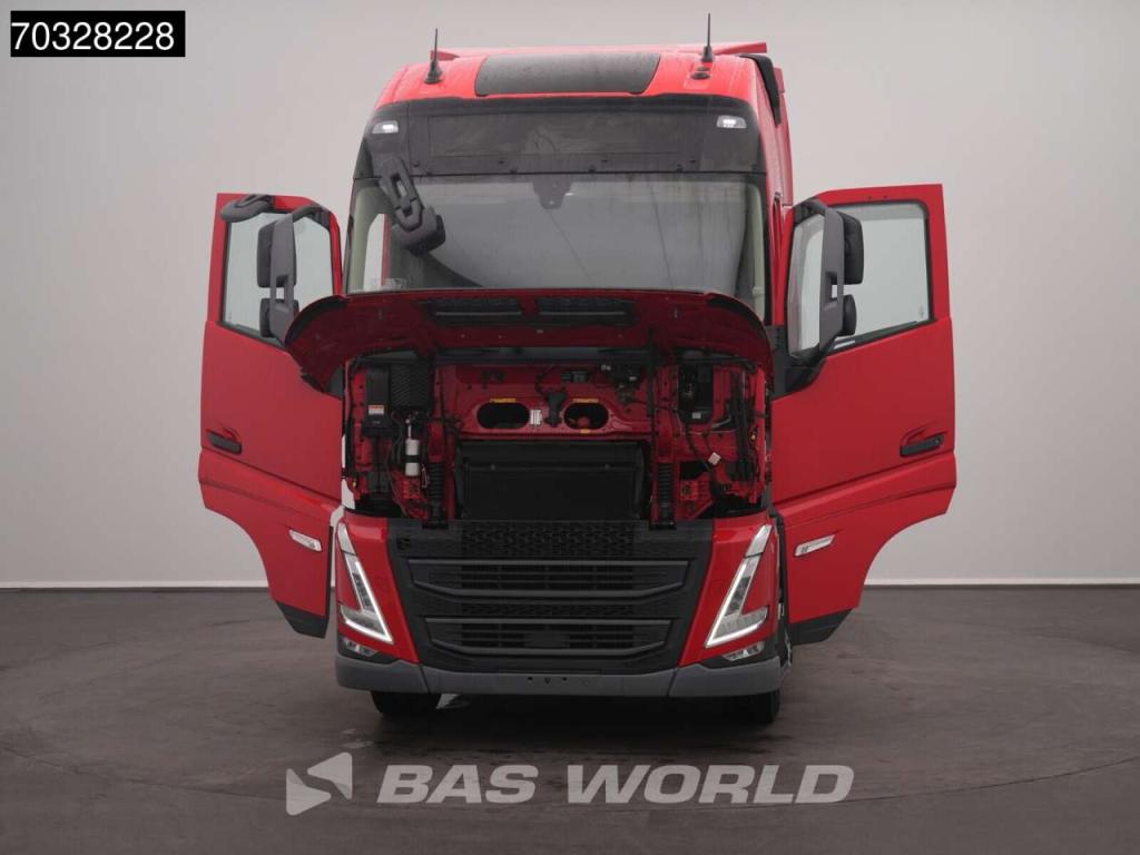 Volvo FH 460 4X2 XL 2x Tanks Navi ACC Foto 9