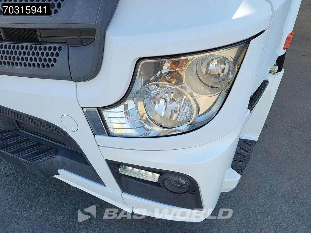 Mercedes-Benz Actros 1843 4X2 ClassicSpace Retarder Foto 9