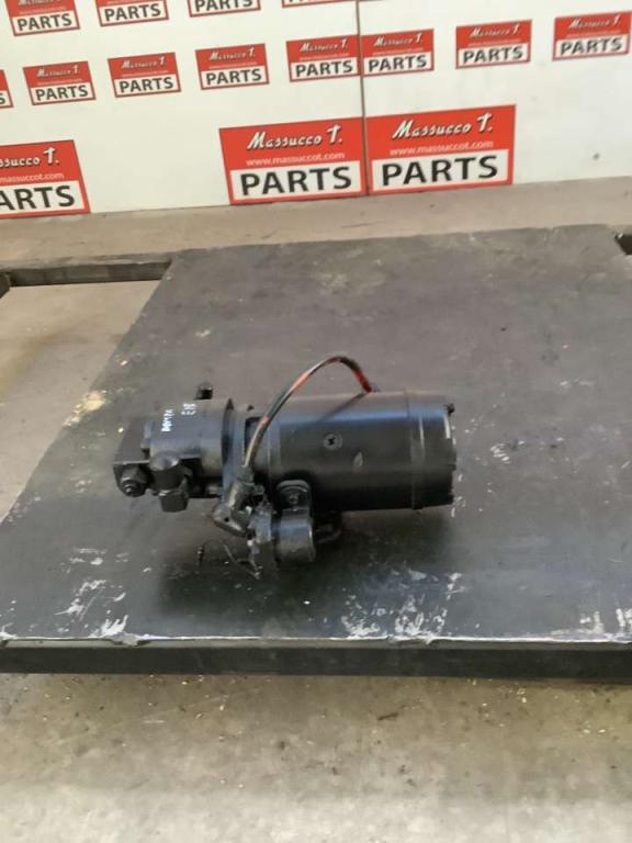 Bomba hidráulica de emergencia para Hitachi ZW250-6 Foto 1