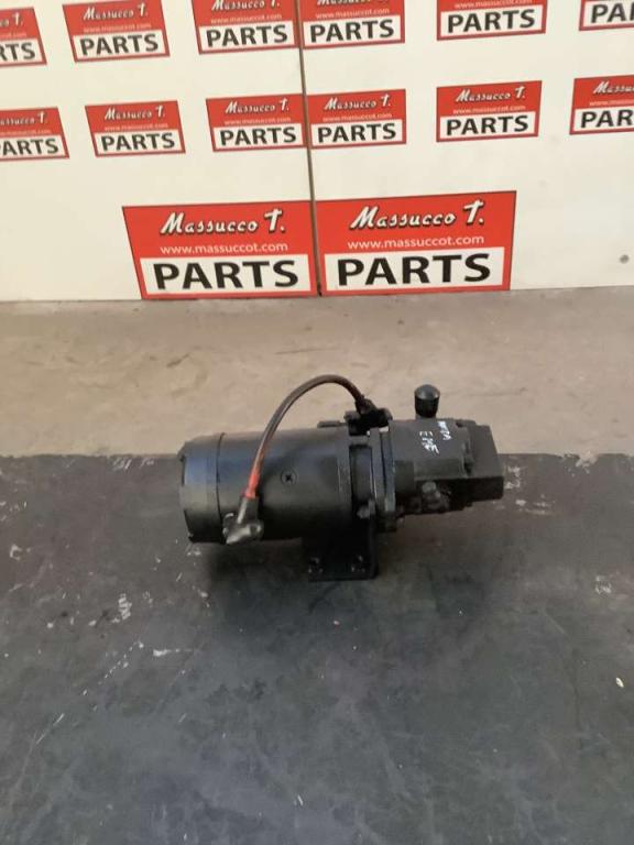 Bomba hidráulica de emergencia para Hitachi ZW250-6 Foto 3