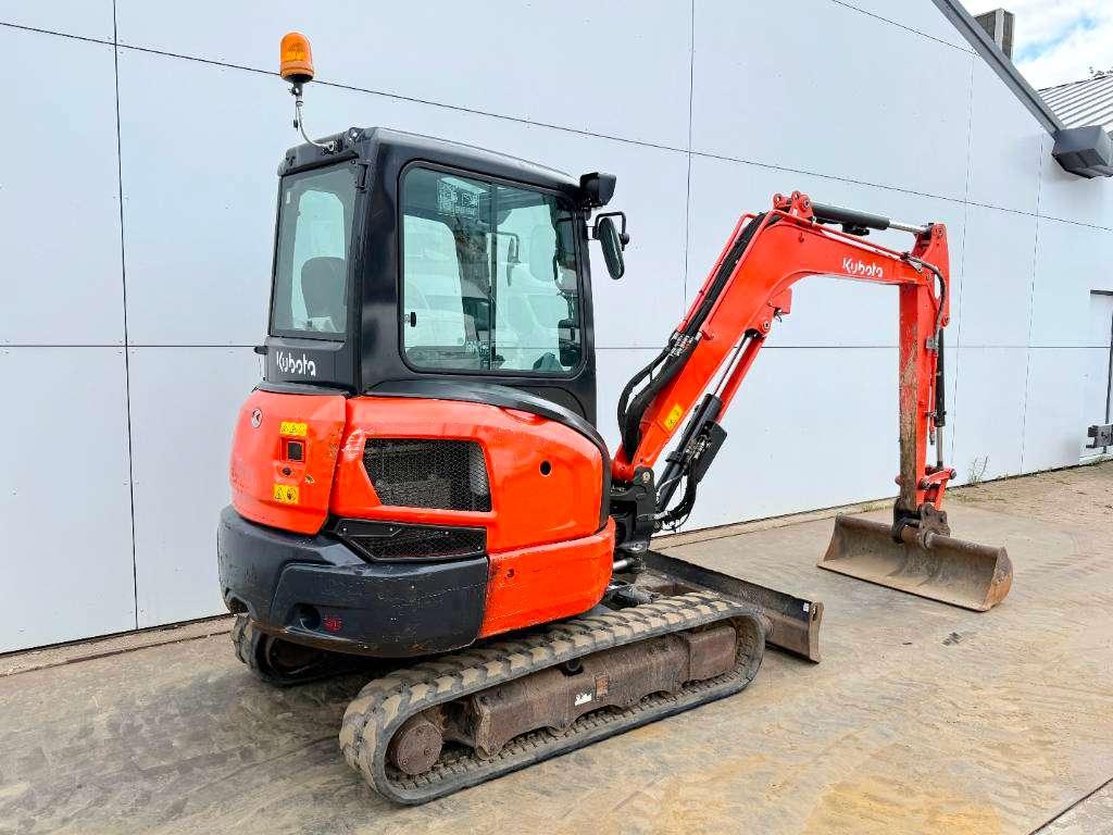 Kubota KX037-4 - Hammer Lines / Quick Coupler Foto 5