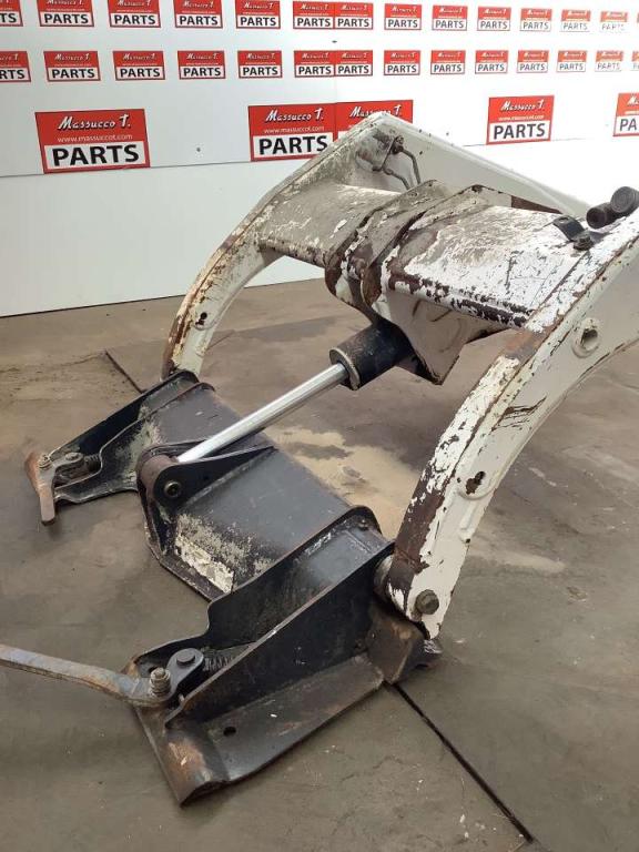 Brazo para minicargadora para Bobcat 753 Foto 2