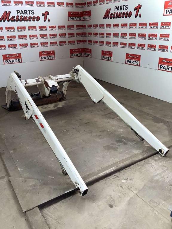 Brazo para minicargadora para Bobcat 753 Foto 4