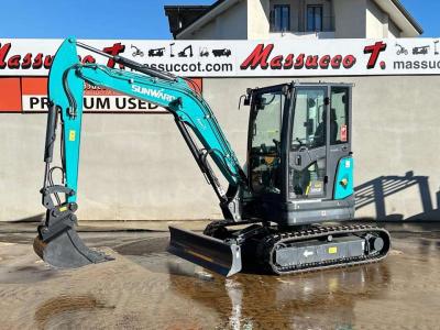 Sunward SWE35UF vendida por Massucco T. Srl
