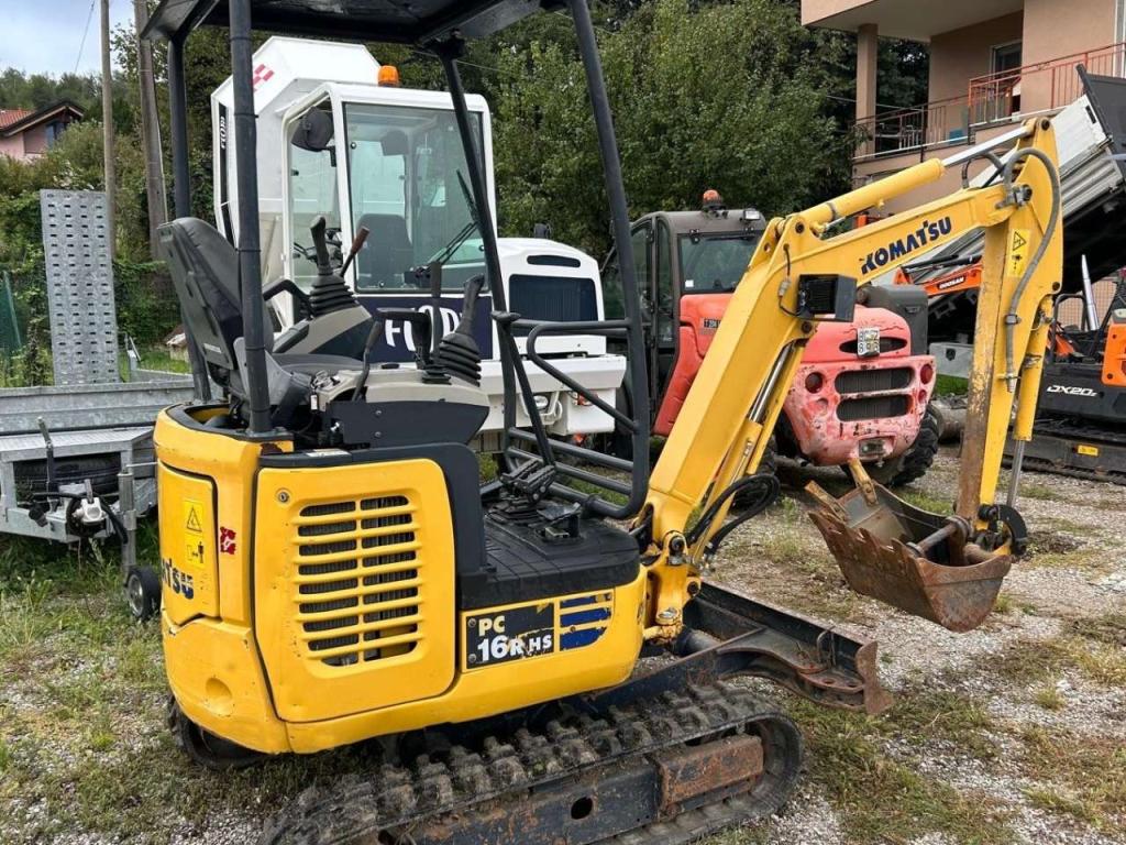 Komatsu PC16 R hs Foto 1