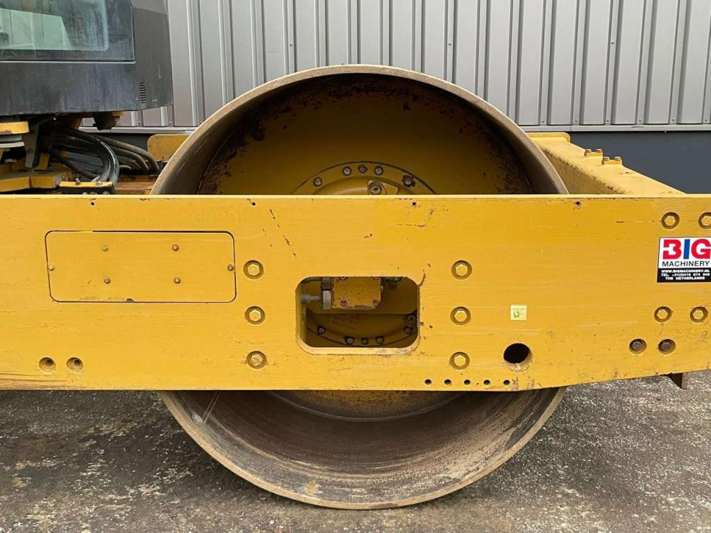 Caterpillar CS66 B Foto 12