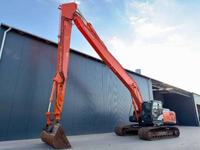 Hitachi ZX250LC-5B Long reach vendida por Smitma B.V.