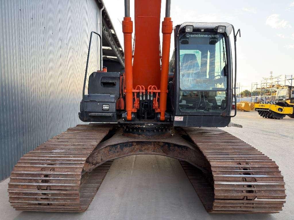 Hitachi ZX250LC-5B Long reach Foto 14