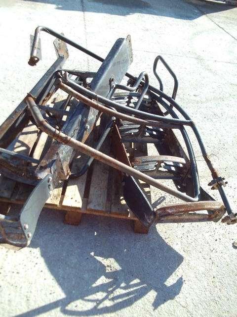 Escalera para New Holland W270B Foto 1