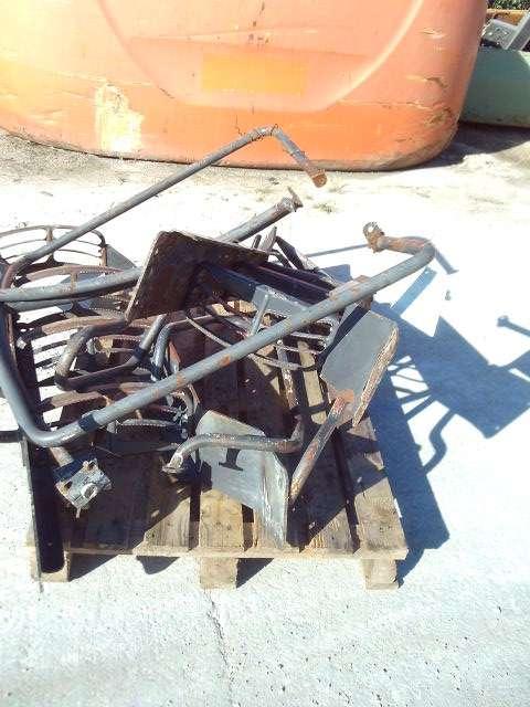 Escalera para New Holland W270B Foto 2