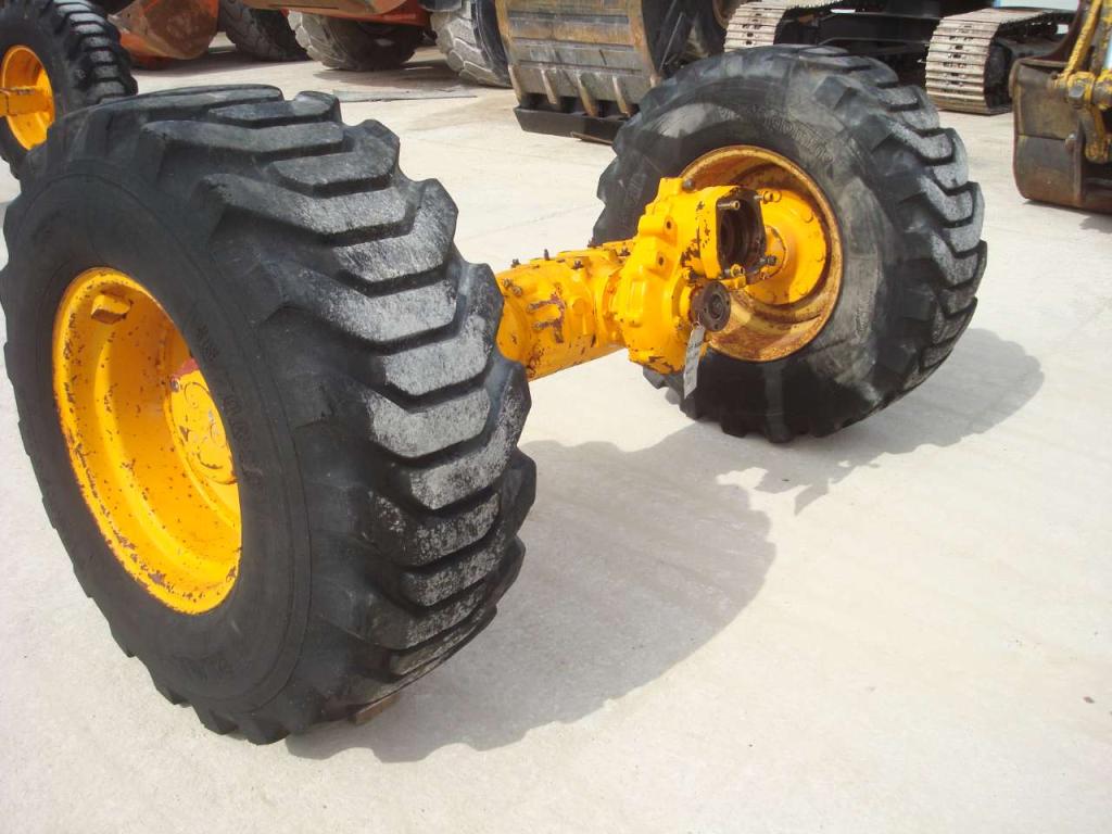 Eje delantero para per Muletto Mecalac 8CXI Foto 3