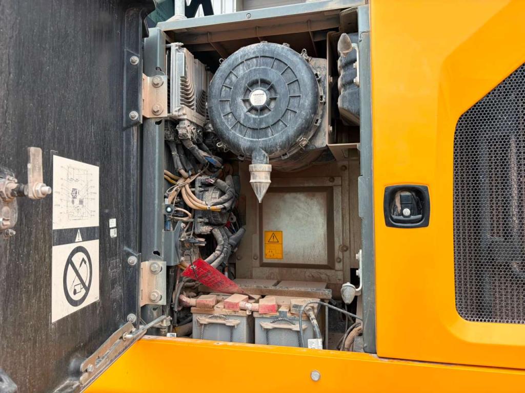 Liebherr R945 S-HD Foto 30