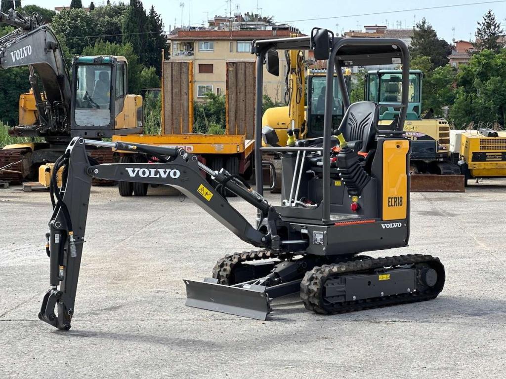 Volvo ECR18 ELECTRIC Foto 1