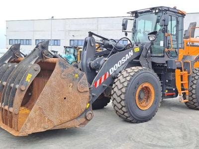 Doosan DL380-7 vendida por DMO Spa