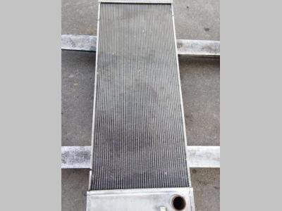 Radiador de agua para New Holland E 305 B vendida por PRV Ricambi Srl