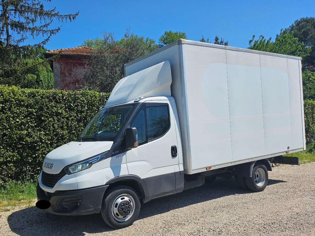Iveco Daily 35C14 Foto 3