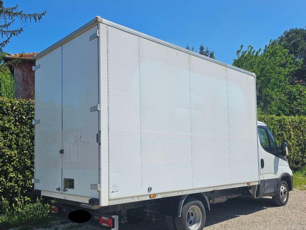 Iveco Daily 35C14 Foto 4