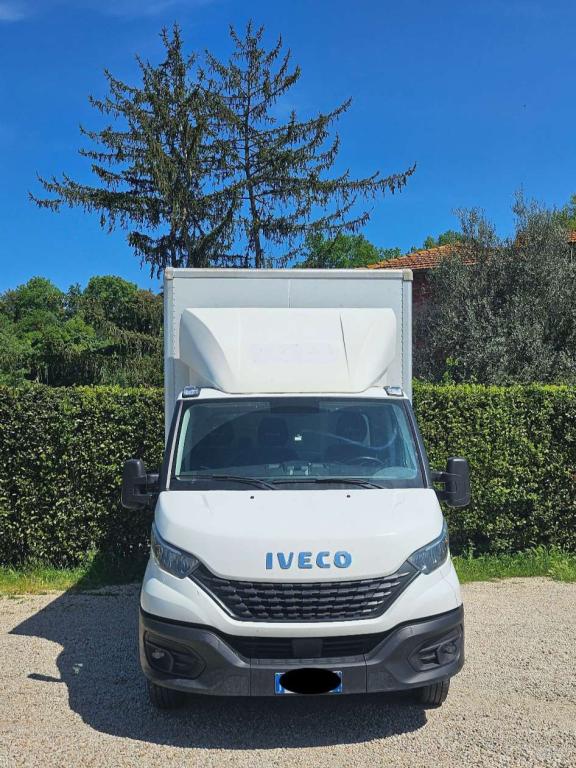 Iveco Daily 35C14 Foto 5
