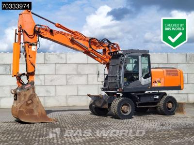 Hitachi ZX210W -3 vendida por BAS World B.V.