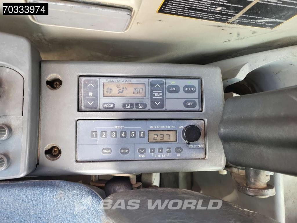 Hitachi ZX210W -3 Foto 28