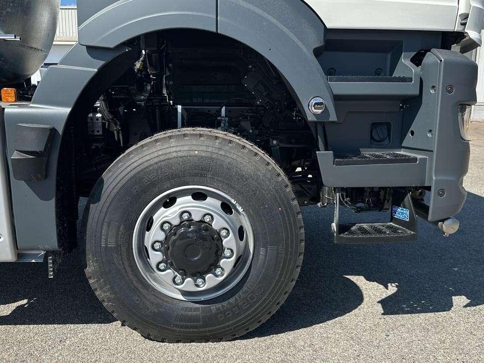 Man TGS 33.520 6X6 Foto 12