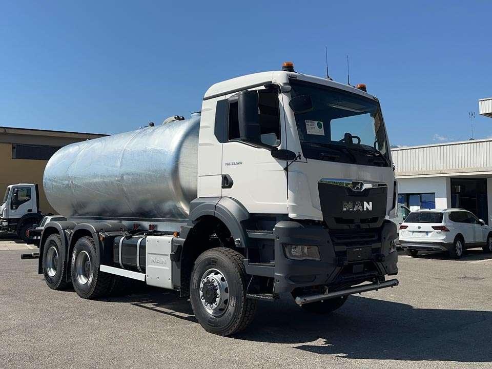 Man TGS 33.520 6X6 Foto 19