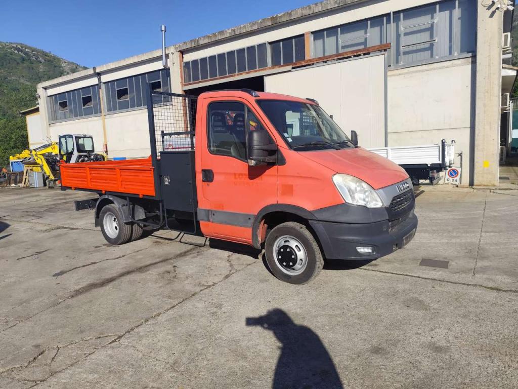 Iveco DAILY 35C13 Foto 19