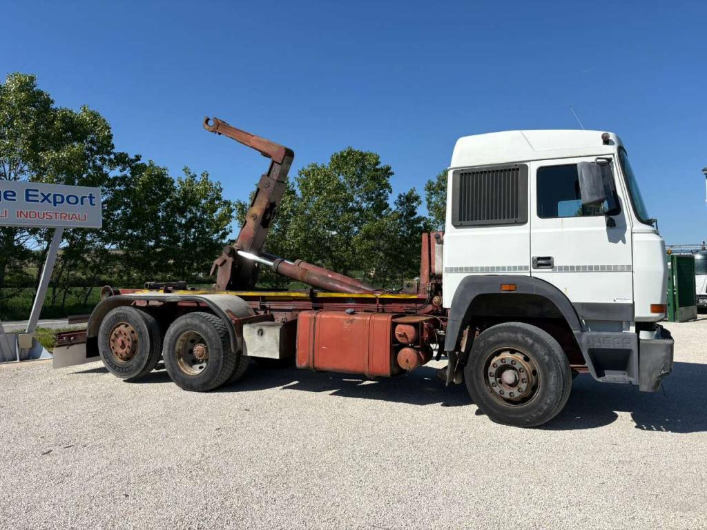 Iveco TURBOSTAR 190.42 scarrabile 3 assi Foto 9