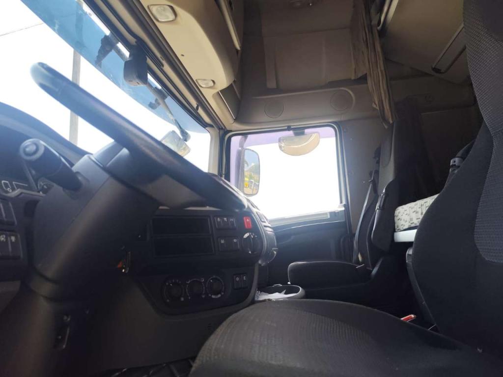 Daf XF460 Foto 26