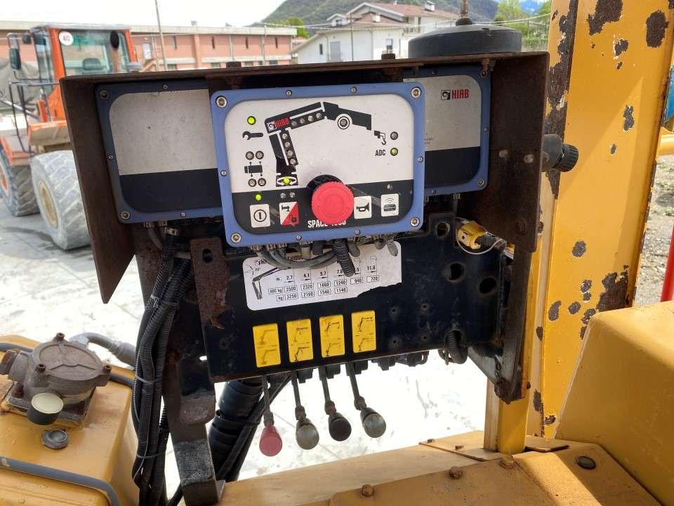 Caterpillar D6D Foto 9