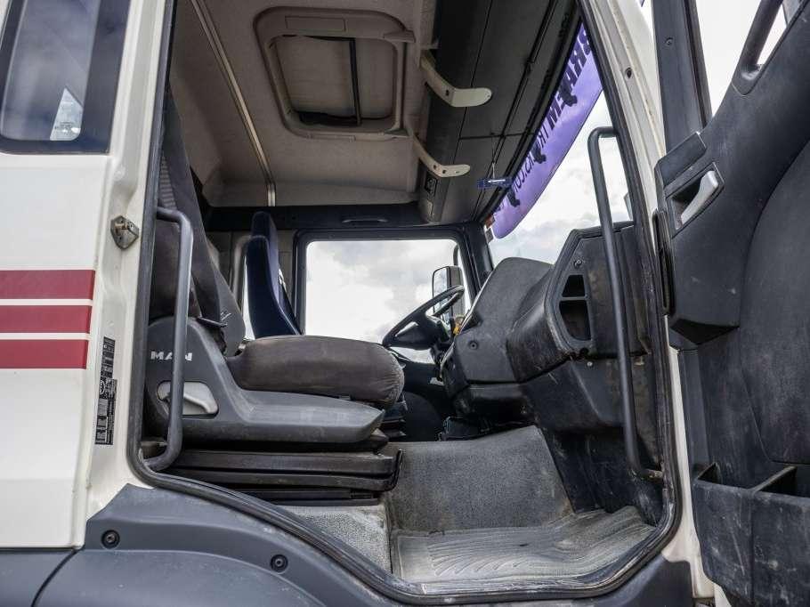 Man TGA 32.400BB+LIEBHERR+BAND/TAPIS/THEAM16M Foto 10