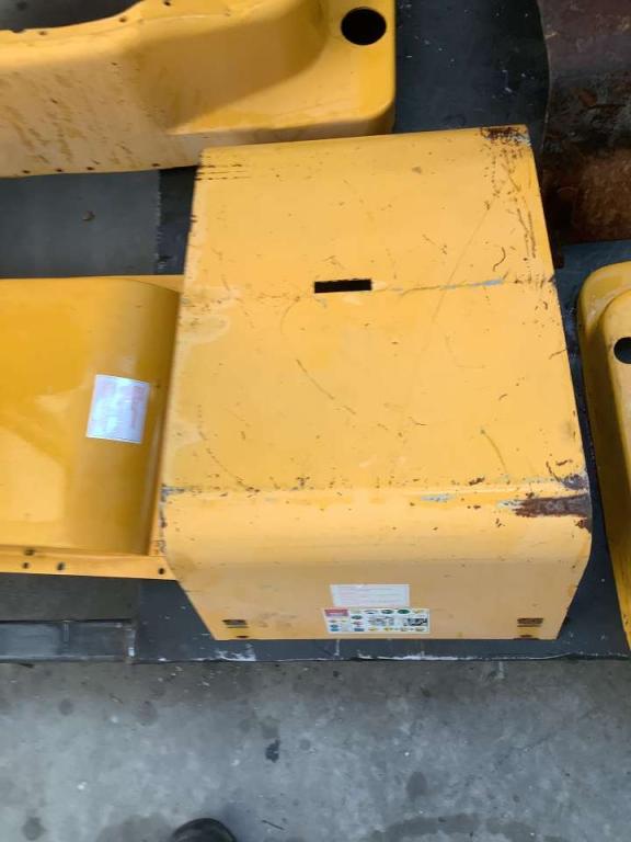 Capó y panel de carrocería para Haulotte H15 SDX Foto 3