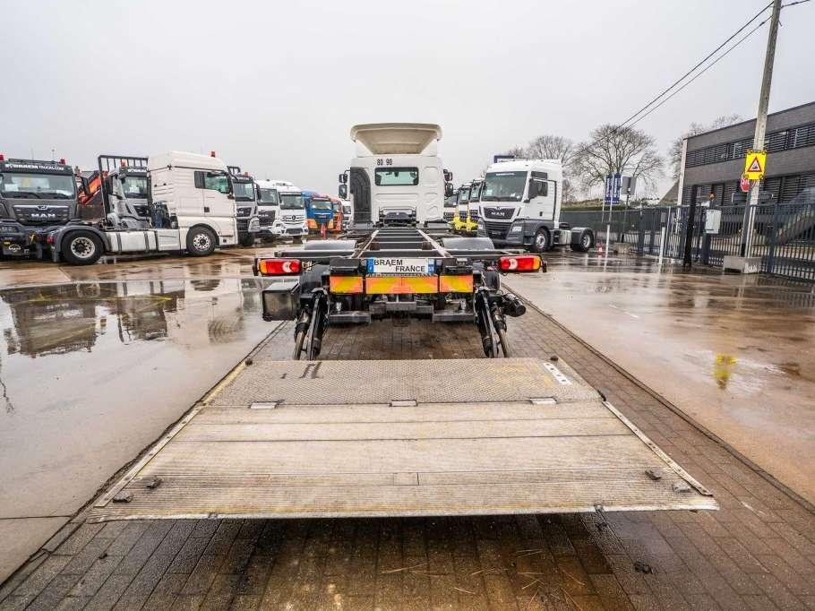 Renault D19 320 DXI + DHOLLANDIA Foto 10