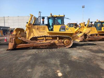 Komatsu D155A-6R (4pcs available for sale in Abu Dhabi) vendida por Aertssen Trading