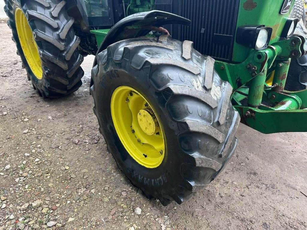 John Deere 3650 AIRCON // Front linkage Foto 10