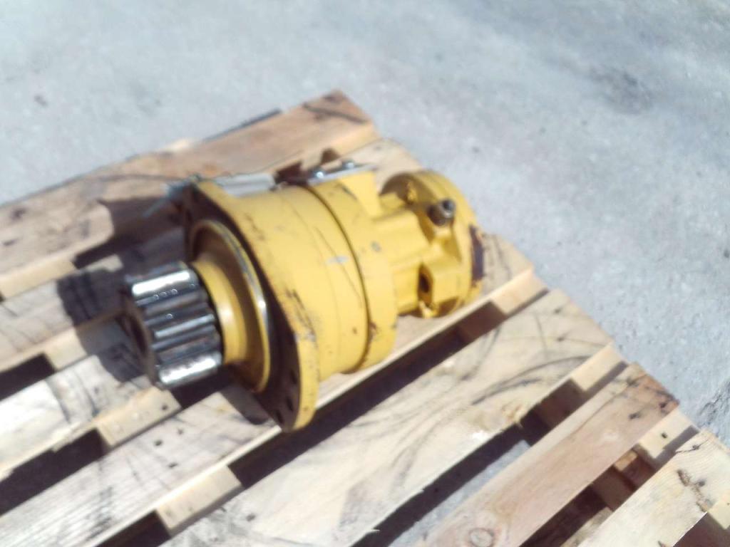 Reductor de giro para Mecalac 12MXT Foto 2