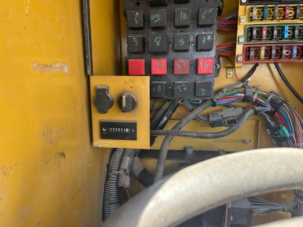 Caterpillar 312 Foto 7
