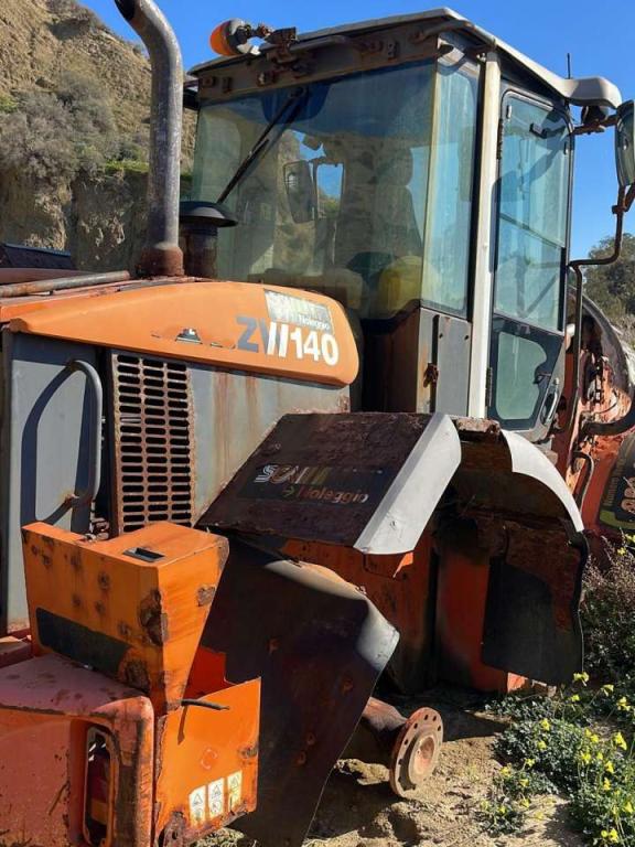 Hitachi ZW140 Foto 6