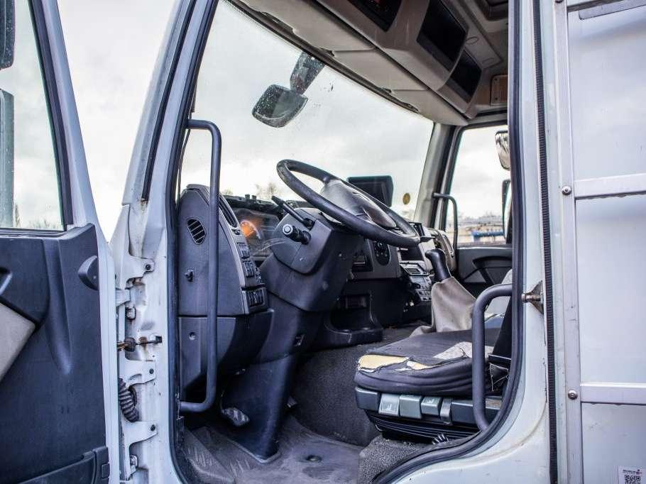 Renault PREMIUM 310DXI+E5+CARRIER+ENGINE PROBLEM Foto 8