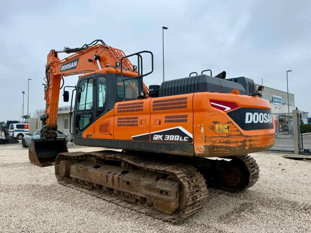 Doosan DX300LC-7 Foto 3