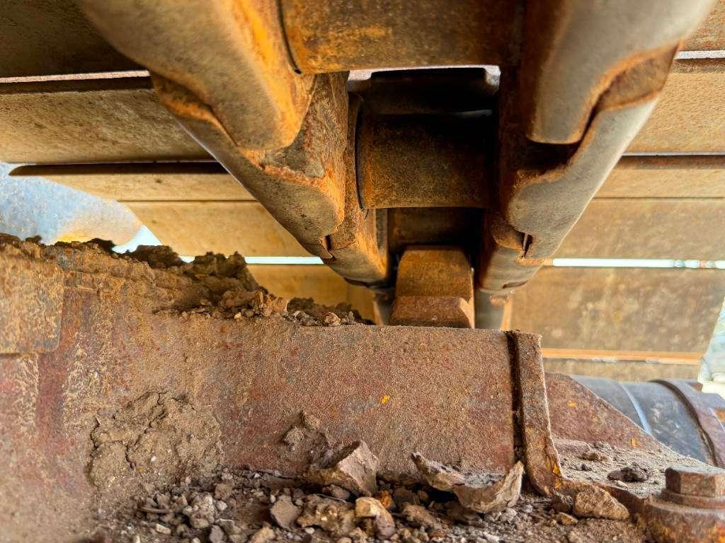 Komatsu D61PX-24 - Ripper Valve / Camera Foto 20