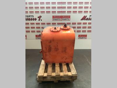 Depósito para aceite para Fiat Hitachi EX 235 vendida por Massucco T. Srl Area Ricambi