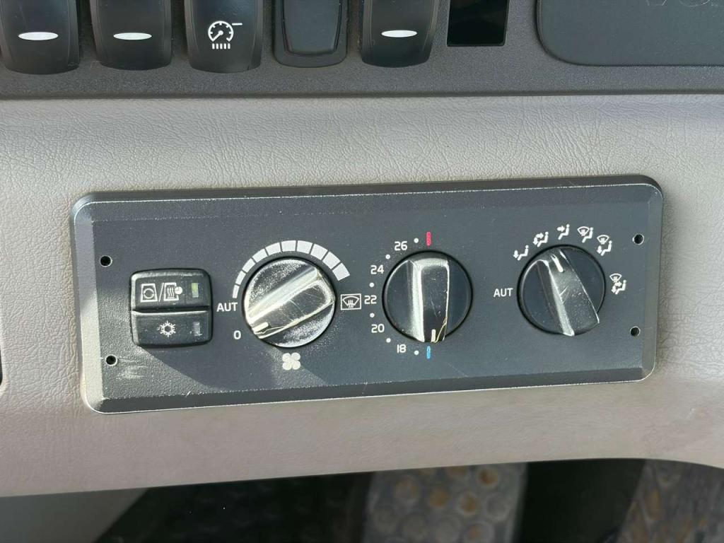Volvo A25G Foto 25
