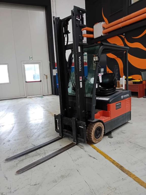 Toyota 7FBEF15 Foto 1