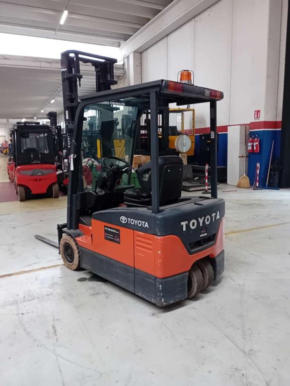 Toyota 7FBEF15 Foto 3