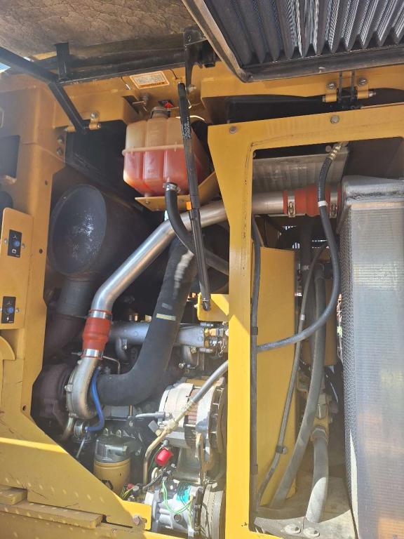 Caterpillar IT 28 G Foto 14