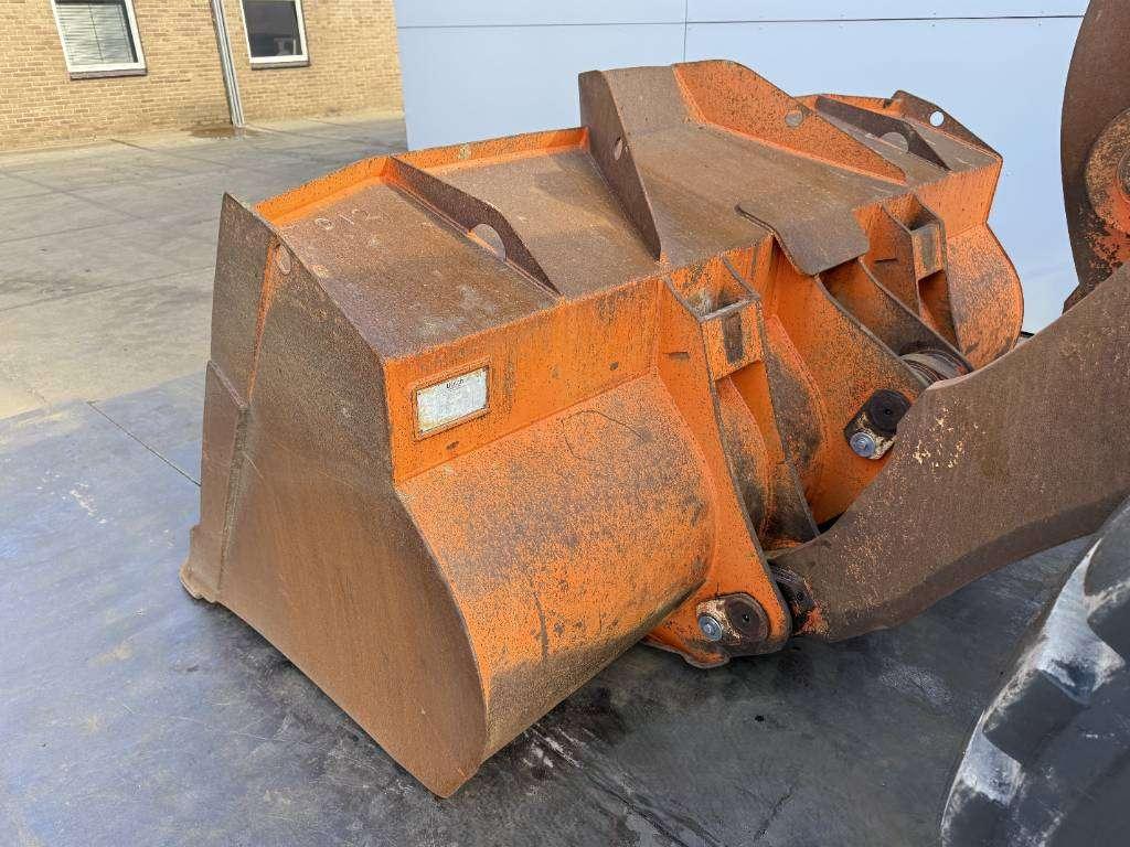 Hitachi ZW250-6 - CDC / 3rd Function / Auto Greasing Foto 23
