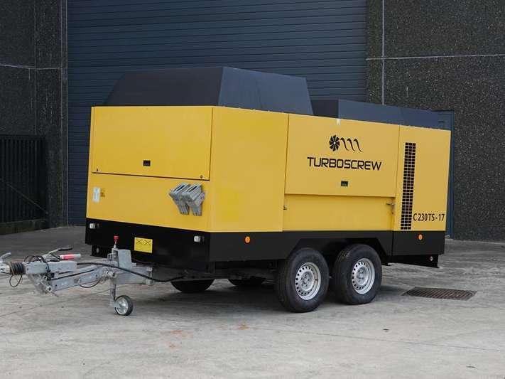 Compair C 230 TS - 17 Foto 1